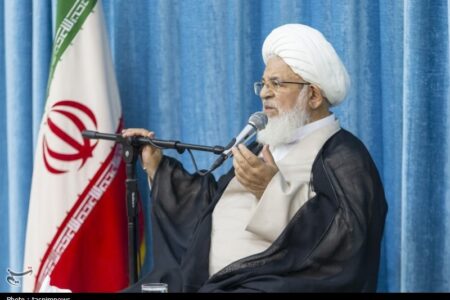 تأکید آیت‌الله ناصری بر توسعه تولید داخلی و استقلال اقتصادی در یزد
