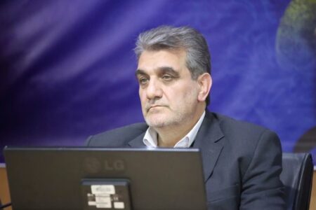 تأکید استاندار سمنان بر حفظ اشتغال کارگران در واحدهای تولیدی