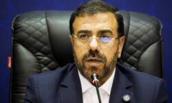 تأکید استاندار فارس بر مدیریت بانک‌ها در شرایط تورمی و حمایت از تولید