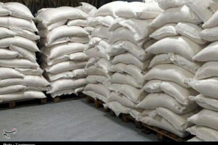 ترخیص فوری 30 هزار تن برنج و 35 هزار تن روغن از انبارهای بندر رجایی