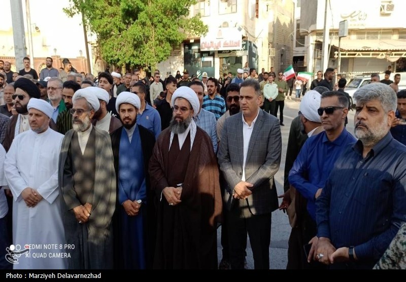 تشییع پیکر مطهر شهید امیرعلی سالاری در بندر لنگه+تصویر