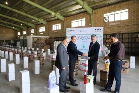 توزیع پنج هزابسته بهداشتی بین مددجویان خوزستان