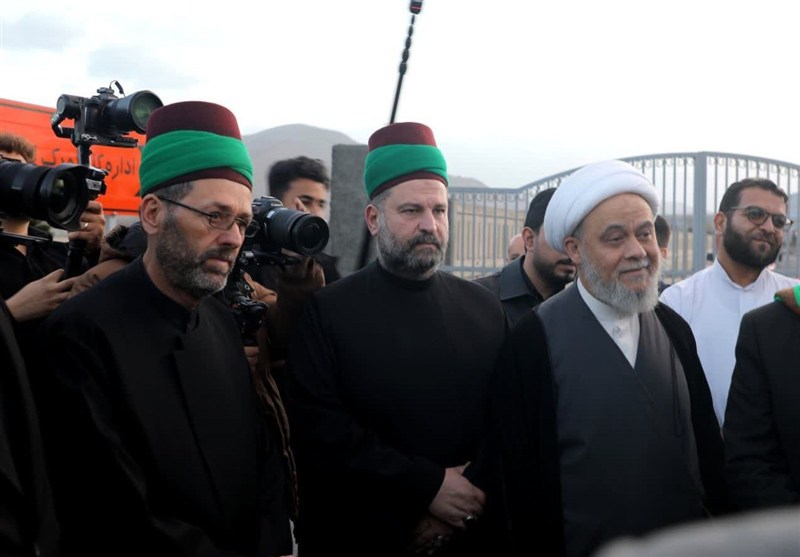 حرکت نمادین کاروان موکب‌داران عراقی؛ جلوه‌ای از همدلی عمیق میان 2 ملت