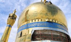 حسینیه اعظم زنجان زخمی، اما پابرجا