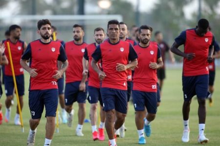 سرمربی تیم فولاد ب خوزستان: حذف فولاد و سپاهان از لیگ غیرممکن است