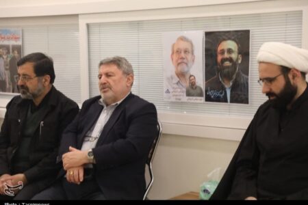 شهید لاریجانی هر روز با غسل شهادت در محل کار حاضر می‌شد