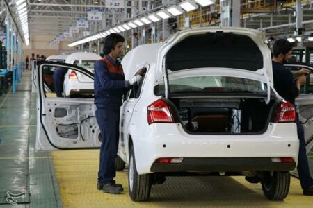 لزوم تسریع ترخیص خودروها در منطقه ویژه اقتصادی بم