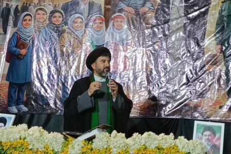 ملت ایران زیر بار تهدید و فشار نمی‌رود