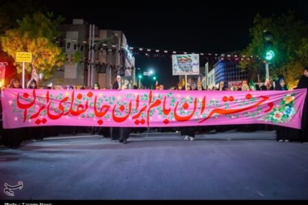 موج 50 حماسه خیابان دختران و بانوان شهرکردی +تصاویر