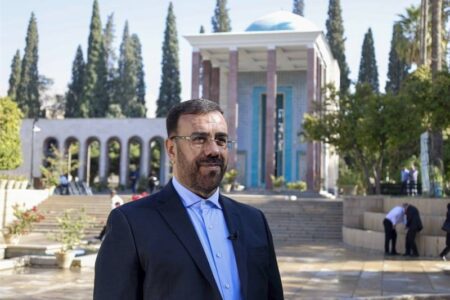 پیام صلح‌خواهی سعدی، باید در گوش جانِ جهانیان طنین‌انداز شود