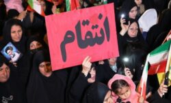 یاسوجی‌ها در لبیک به رهبر انقلاب ‌خیابان را ترک نخواهند کرد+تصاویر