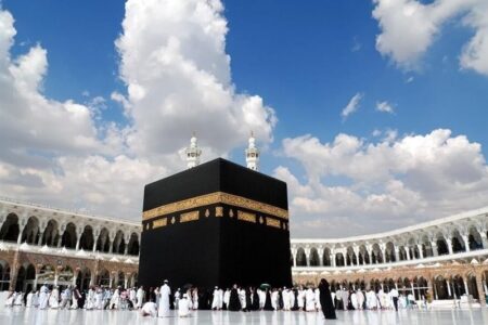 اعزام نخستین کاروان‌های حج تمتع استان کرمان از فرودگاه زاهدان