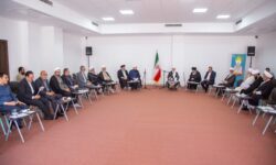 امام جمعه یزد بر تبیین فرهنگ غدیر برای جوانان تأکید کرد