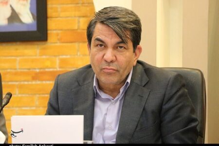 انتقاد استاندار کرمان از ضعف جذب اعتبارات و رویکرد فانتزی به بهره‌وری