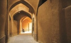 بادگیرها و کویر؛ قاب عاشقانه‌ای برای سفر زوج‌های جوان