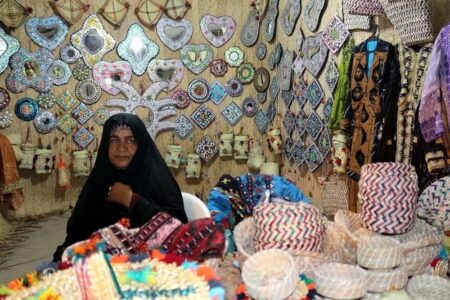 بازارچه‌های فصلی در خدمت رونق صنایع‌دستی سیستان و بلوچستان