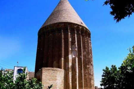 برج علاءالدوله؛ نگین 800 ساله تاریخ و معماری در قلب ورامین