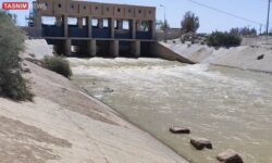 جرقه حیات در دل خشکسالی سیستان/آغاز جریان آب از افغانستان به زهک