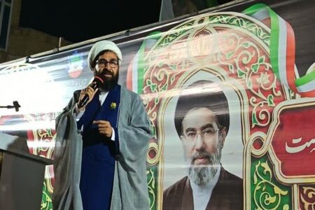 خون رهبر شهید زمینه‌ساز نابودی استکبار است