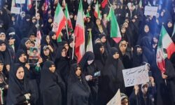 طنین «حیدر حیدر» در شب پیوند آسمانی/خراسان جنوبی ایستاده در میدان+عکس