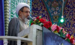 لزوم هوشیاری در برابر جنگ ترکیبی؛دولت لجام‌گسیختگی قیمت‌ها را مهار کند