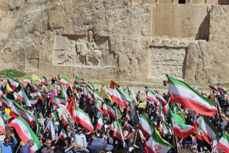 نقش رستم میزبان اجتماع حماسی مردم فارس + تصاویر