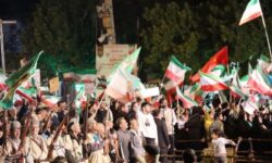 هفتاد و هشتمین شب اهتزاز پرچم اقتدار ایران در یاسوج برگزار شد+تصاویر