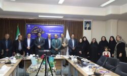 ویژه‌برنامه «آن آبیِ زیبا» در همدان برگزار شد