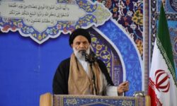 امام جمعه اهواز: پیام عاشورا نفی سازش با ستمگران است