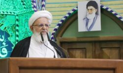بصیرت و روحیه جهادی ضامن اقتدار و عزت ملت ایران است