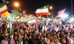 خروش یاسوج در شب نود و چهارم؛ اقتدار در خیابان+تصاویر