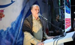 عزت و شرف ما در حرکت در مسیر رهبر انقلاب است