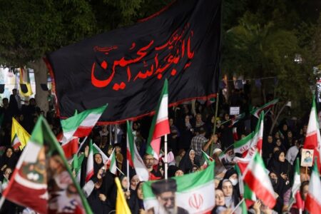 نخستین محرم پس از شهادت رهبر انقلاب؛ سمنان غرق در بیعت و عزا