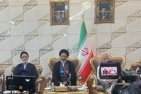 نواب: تکریم حجاج ‌ایرانی‌ در عربستان بی‌نظیر و بسیار آبرومندانه بود