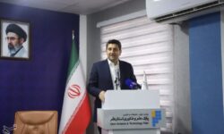 وزیر ارتباطات: اجازه ندادیم ارتباط کشور با جزایر قطع شود