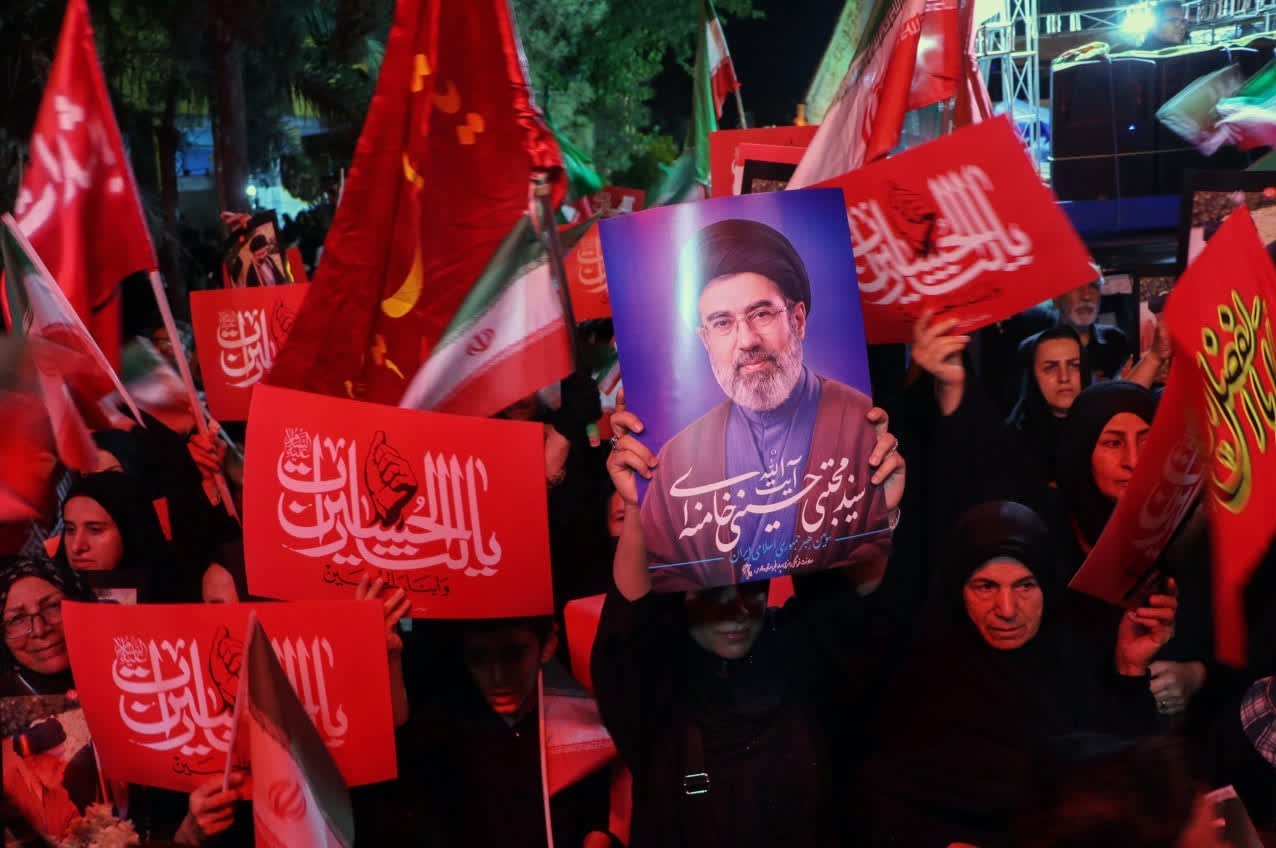 اخبار شیراز , اخبار استان فارس , بدرقه آقای شهید ایران , تشییع آیت‌الله‌العظمی سید علی خامنه‌ای , شهید امام خامنه ای (ره) , 