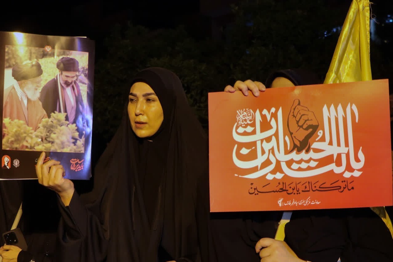 اخبار شیراز , اخبار استان فارس , بدرقه آقای شهید ایران , تشییع آیت‌الله‌العظمی سید علی خامنه‌ای , شهید امام خامنه ای (ره) , 