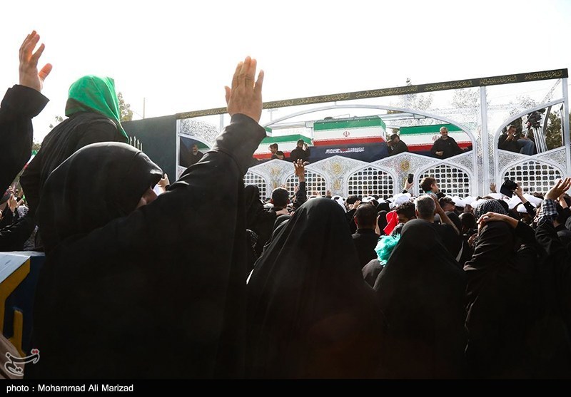 تشییع رهبر شهید , تشییع امام شهید , تشییع آیت‌الله‌العظمی سید علی خامنه‌ای , بدرقه آقای شهید ایران , اخبار استان قم , آیت‌الله سید علی خامنه‌ای , 