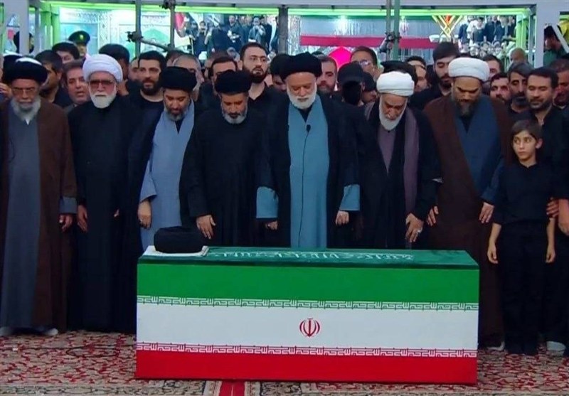 گزارش میدانی تسنیم از مراسم وداع و تشییع مردم ولایتمدار با امام شهید در مشهد